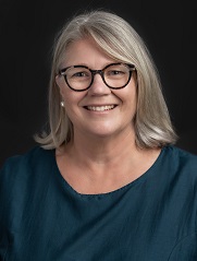 Dr Colleen Cheek