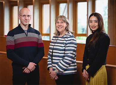 From left to right: Professor Lars Ittner, Dr Kathryn Sunn and Professor Yazi Ke standing together