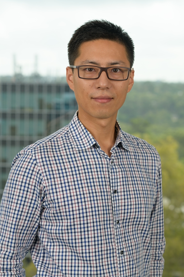 Dr Sidong Liu