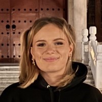 Holly Stapleton