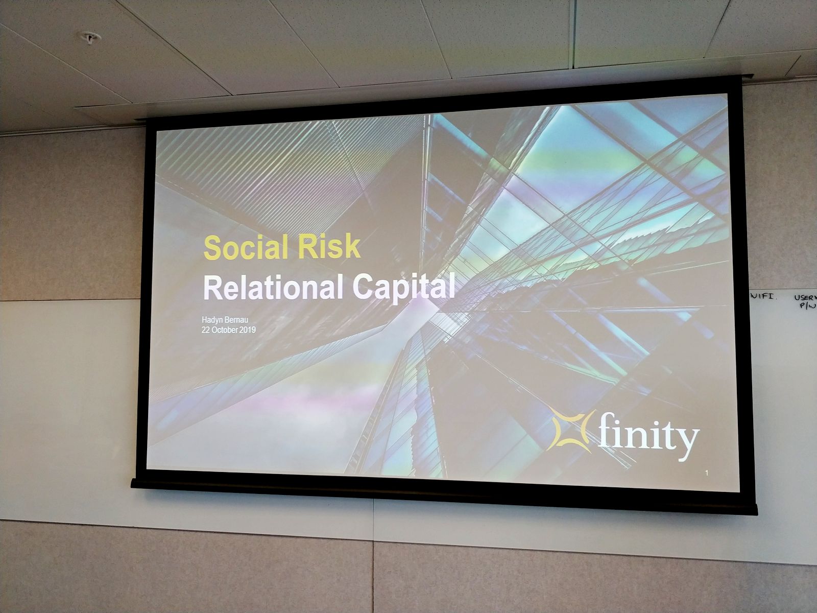 2019-10-22 Social Risk Seminar