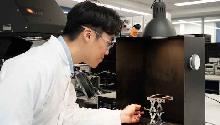 Dr Kim tests indoor solar cell