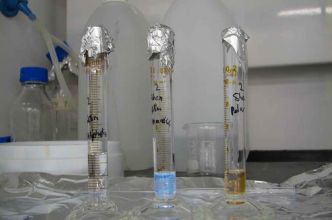 Fractionation in pasteur pipette:	produces aliphatic HCs, aromatic HCs and polar compounds (under UV light)