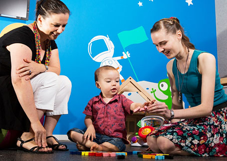 Two women and a child, in the Child Language Lab