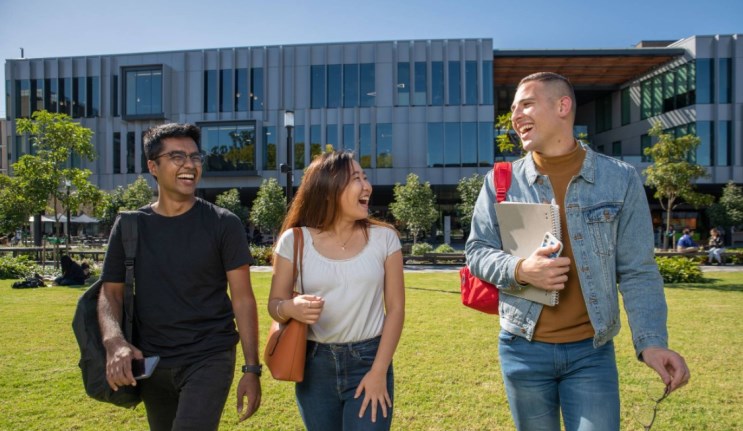  Continued success for Macquarie University in world rankings
