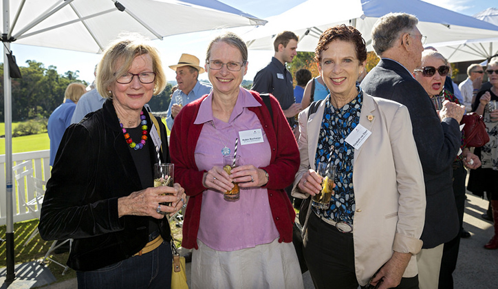  Guests at the Pioneer Alumni function last week