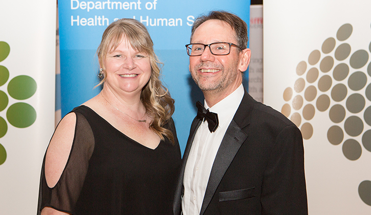  [L-R] Suzy Byers from the Victorian Cancer Agency with Professor Jeffrey Braithwaite.